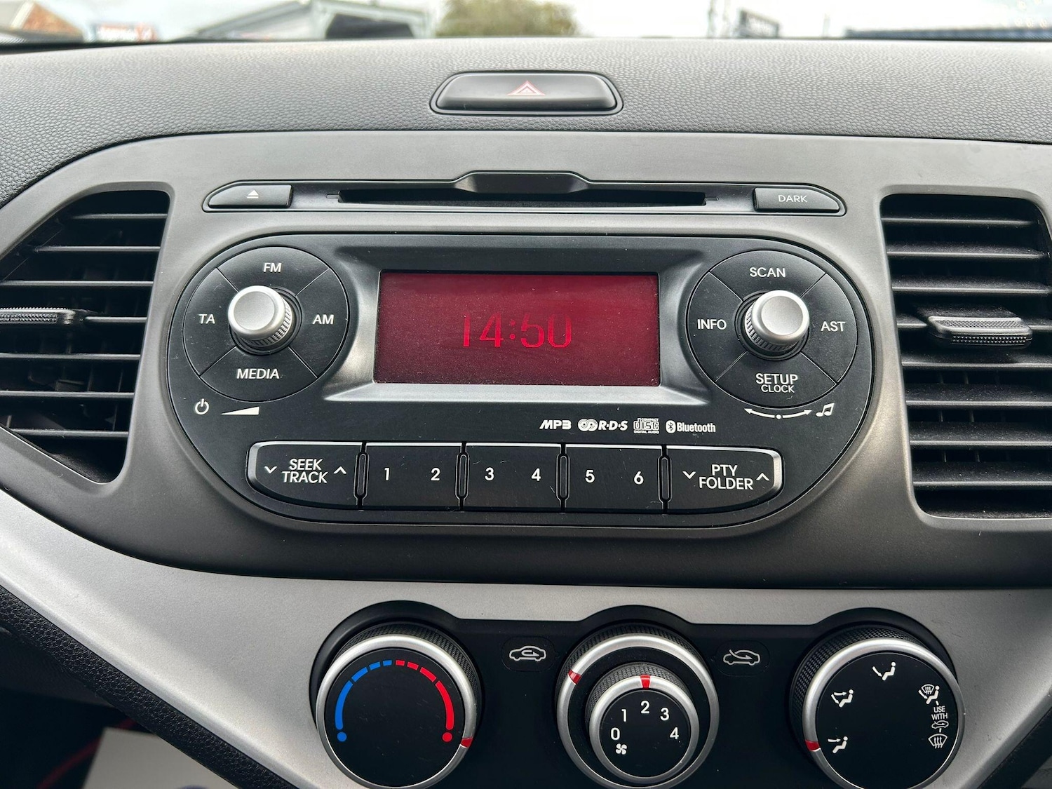 Used Kia Picanto 2012 for sale - 77143781: Photo 23