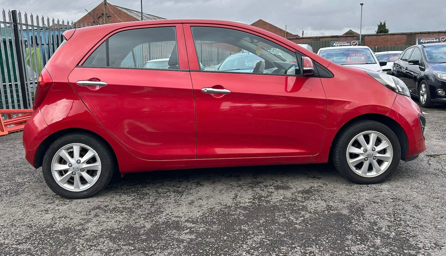 Used Kia Picanto 2012 for sale - 77143781: Photo 9