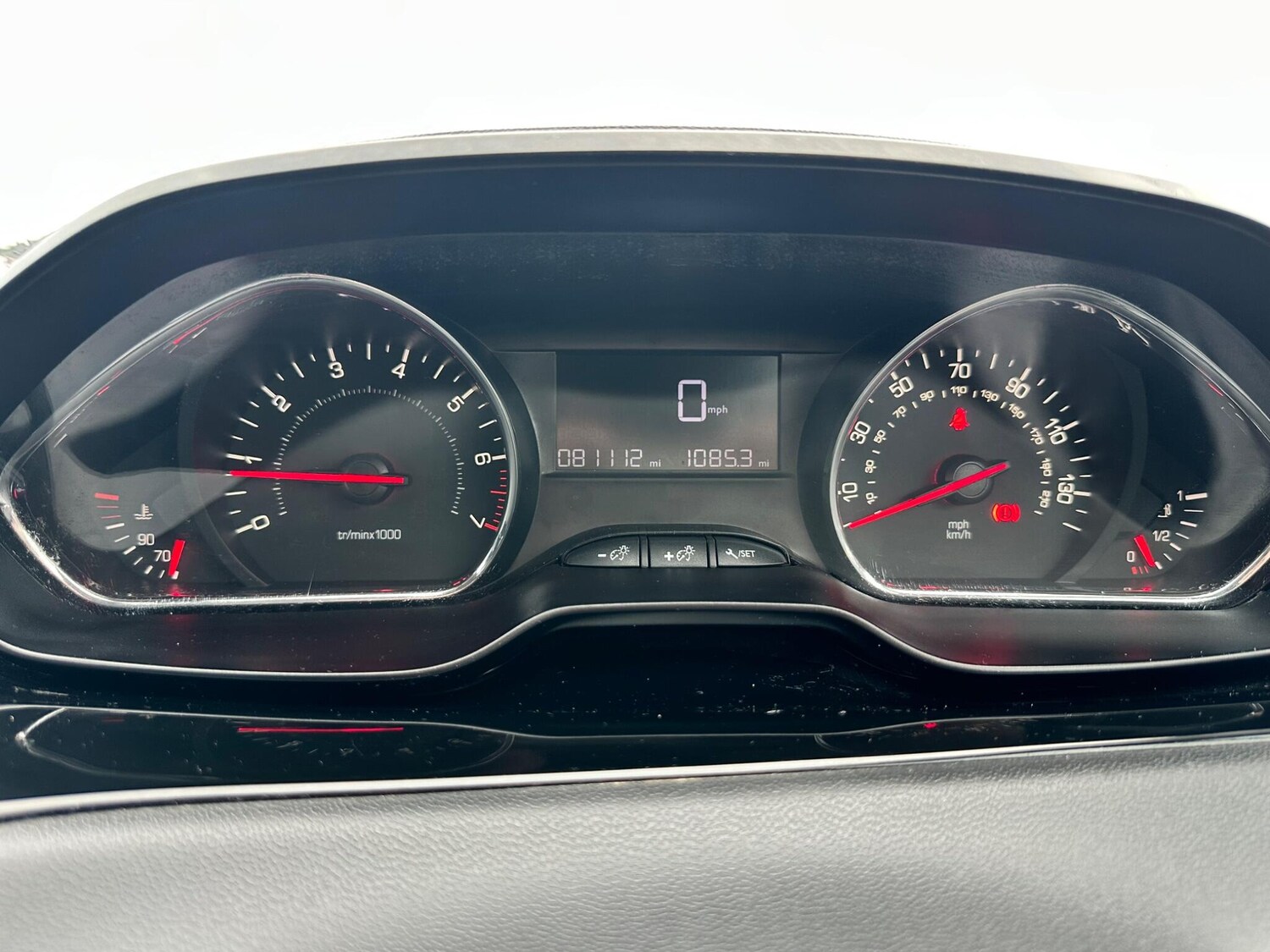 Used Peugeot 208 for sale - 77484358: Photo 30