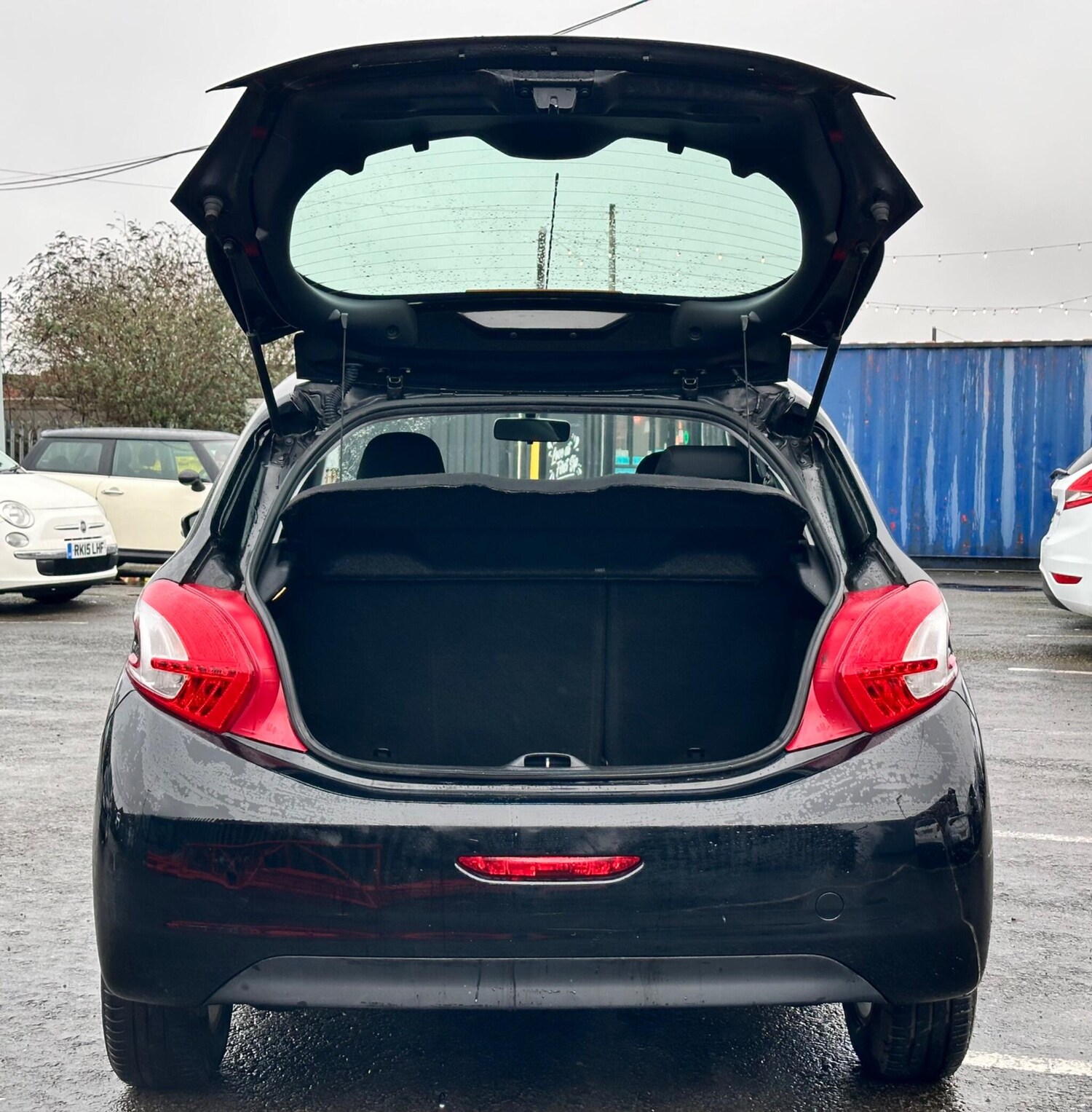 Used Peugeot 208 for sale - 77484358: Photo 31