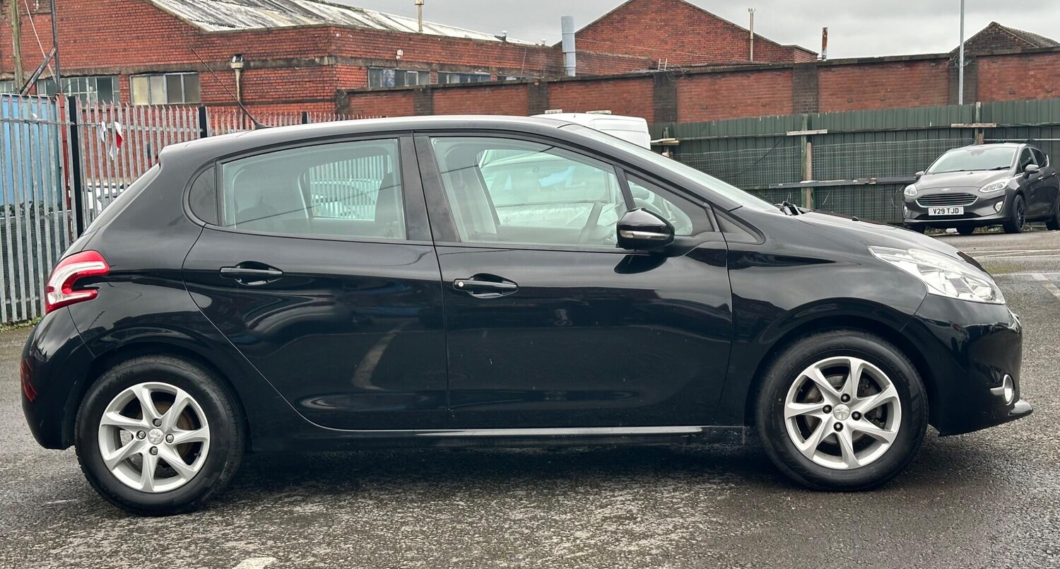 Used Peugeot 208 for sale - 77484358: Photo 8
