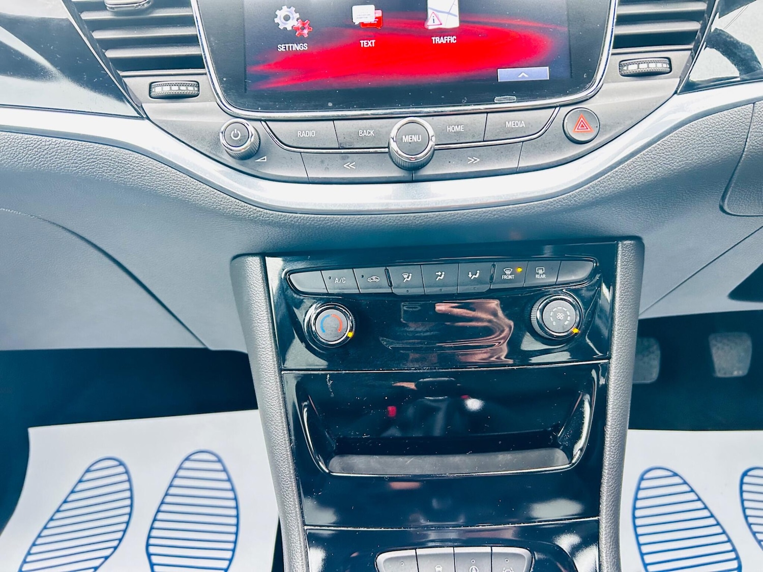 Used Vauxhall Astra 2016 for sale - 77330856: Photo 28