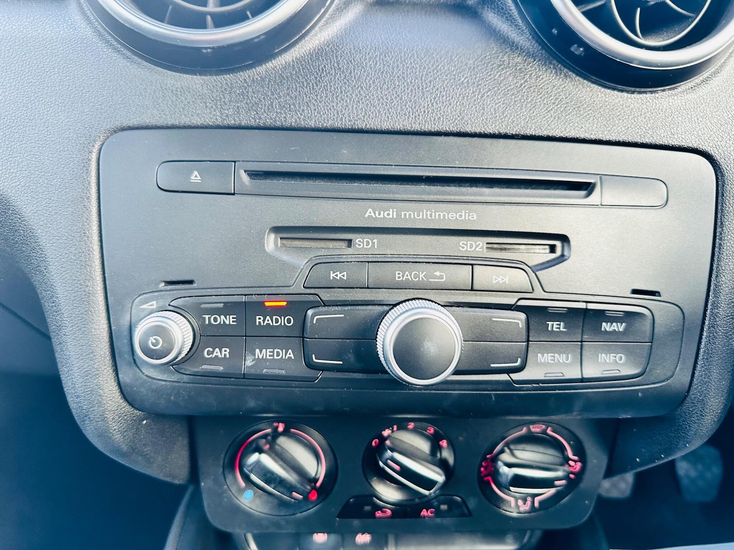 Used Audi A1 2011 for sale - 77359112: Photo 26