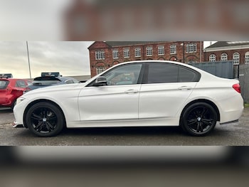 Used BMW 3 Series 2018 for sale - 77143964: Photo