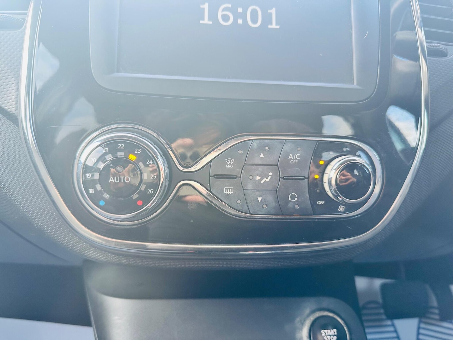 Used Renault Captur 2016 for sale - 78047882: Photo 29