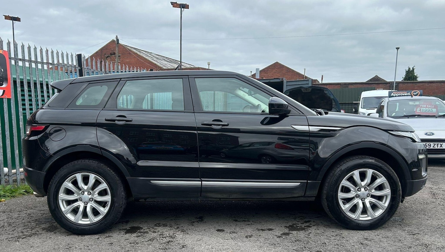 Used Land Rover Range Rover Evoque 2016 for sale - 77144510: Photo 9