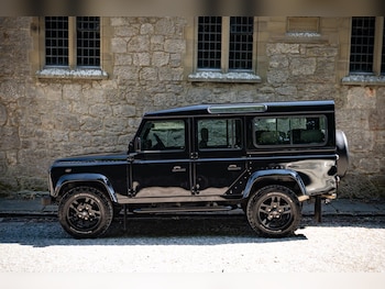 Used Land Rover Defender 110 2004 for sale - 79107151: Photo