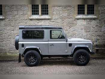 Used Land Rover Defender 90 2012 for sale - 79106178: Photo