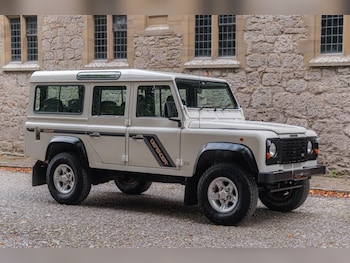 Used Land Rover Defender 110 1997 for sale - 79106208: Photo