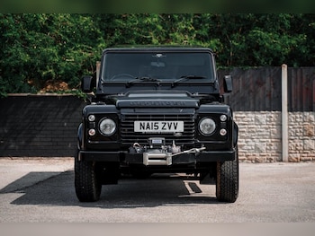 Used Land Rover Defender 110 2015 for sale - 79106222: Photo