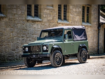 Used Land Rover Defender 90 2010 for sale - 79107150: Photo