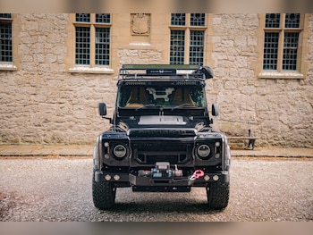 Used Land Rover Defender 110 2016 for sale - 79106199: Photo