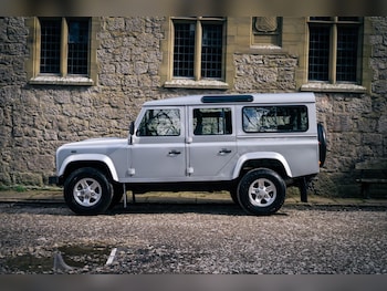 Used Land Rover Defender 110 2015 for sale - 79107089: Photo