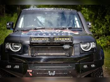 Used Land Rover Defender 90 2021 for sale - 79106316: Photo