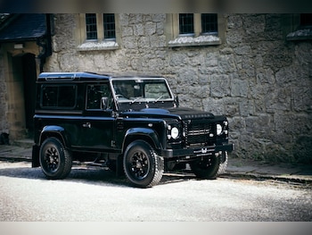 Used Land Rover Defender 90 2015 for sale - 79107025: Photo