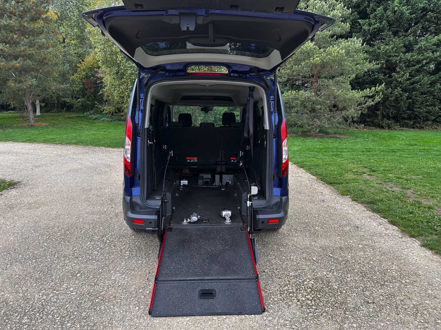 Used Ford Grand Tourneo Connect 2018 for sale - 76331157: Photo 10