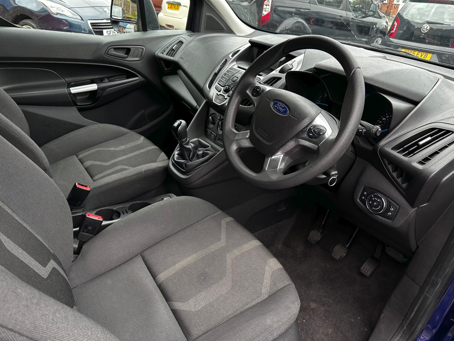 Used Ford Grand Tourneo Connect 2018 for sale - 76331157: Photo 19