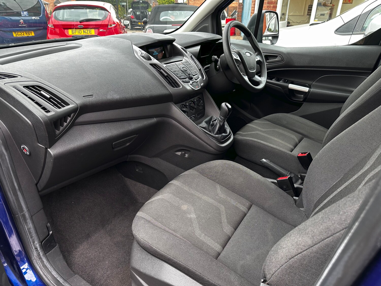 Used Ford Grand Tourneo Connect 2018 for sale - 76331157: Photo 22