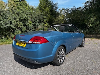 Used Ford Focus CC 2009 for sale - 75569461: Photo