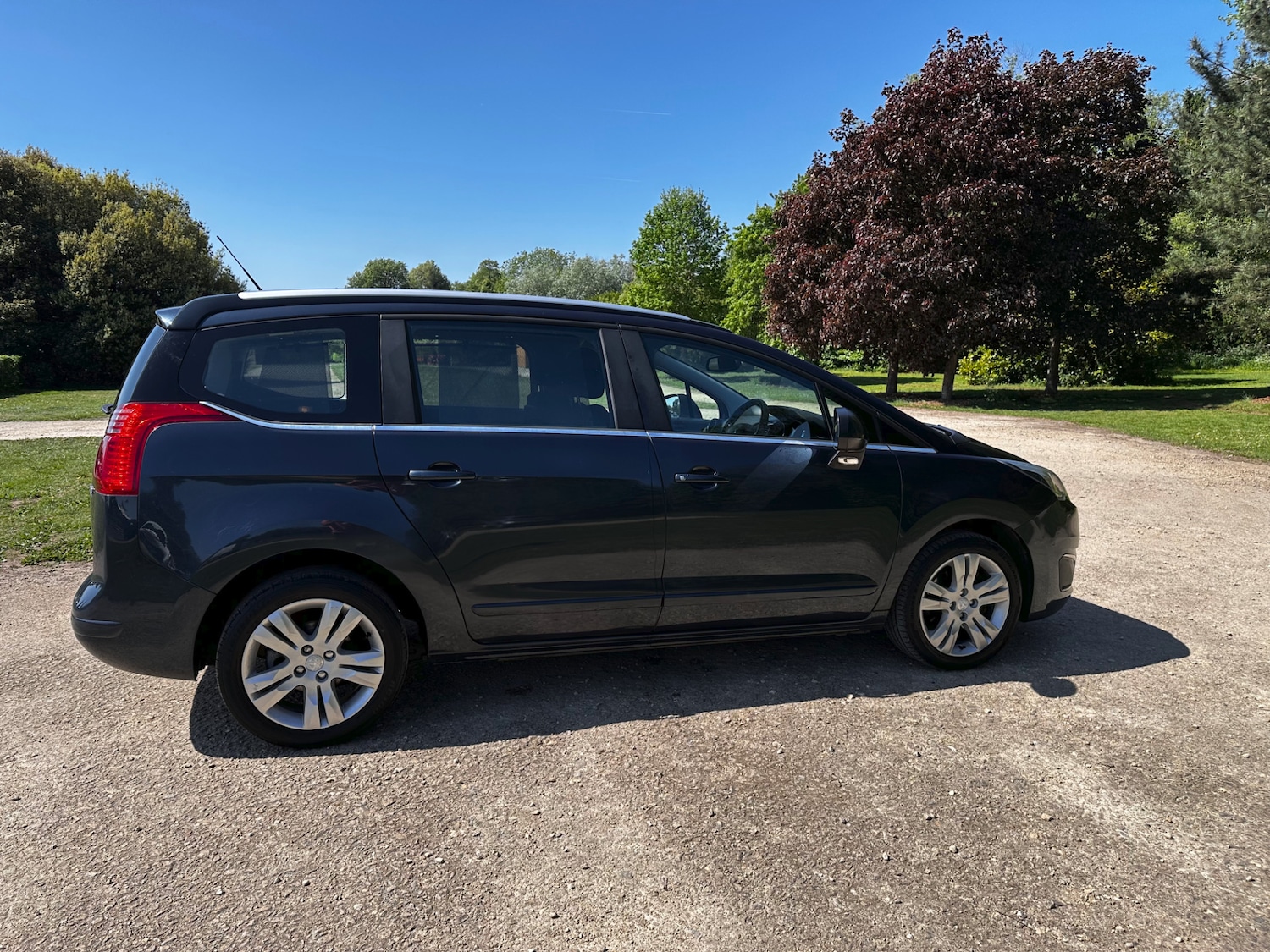 Vehicle 9