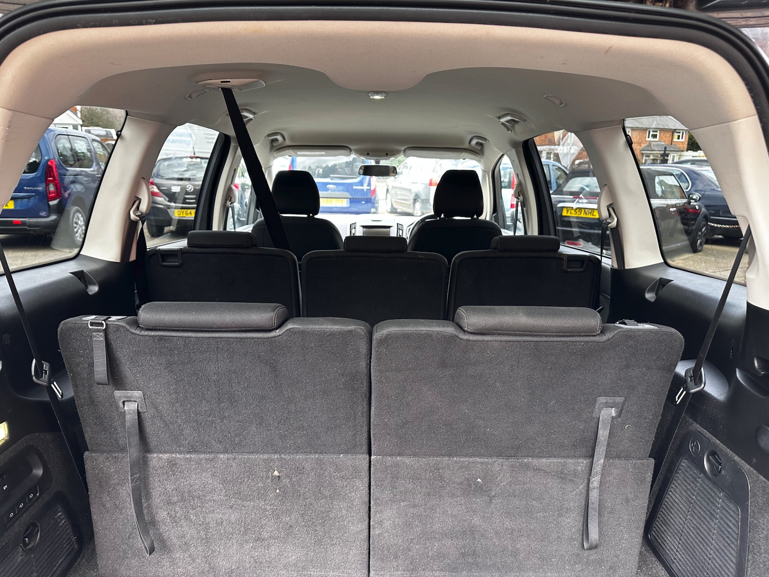 Used Ford Galaxy 2016 for sale - 78090301: Photo 16