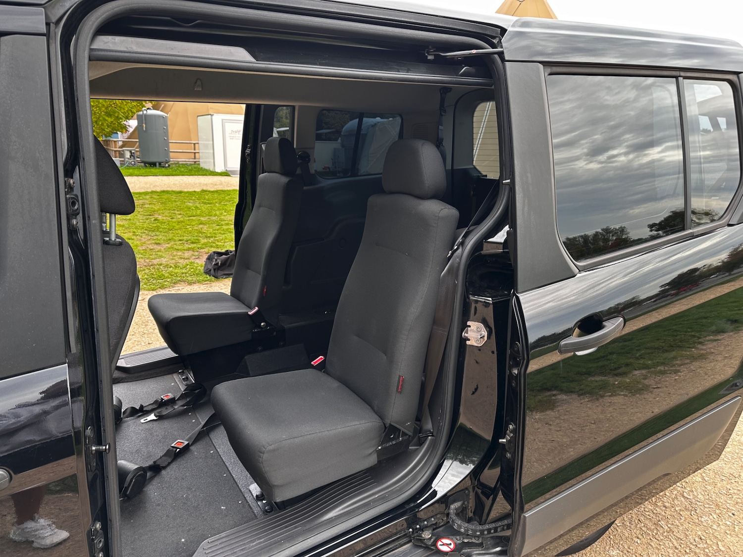 Used Ford Grand Tourneo Connect 2019 for sale - 76180851: Photo 14