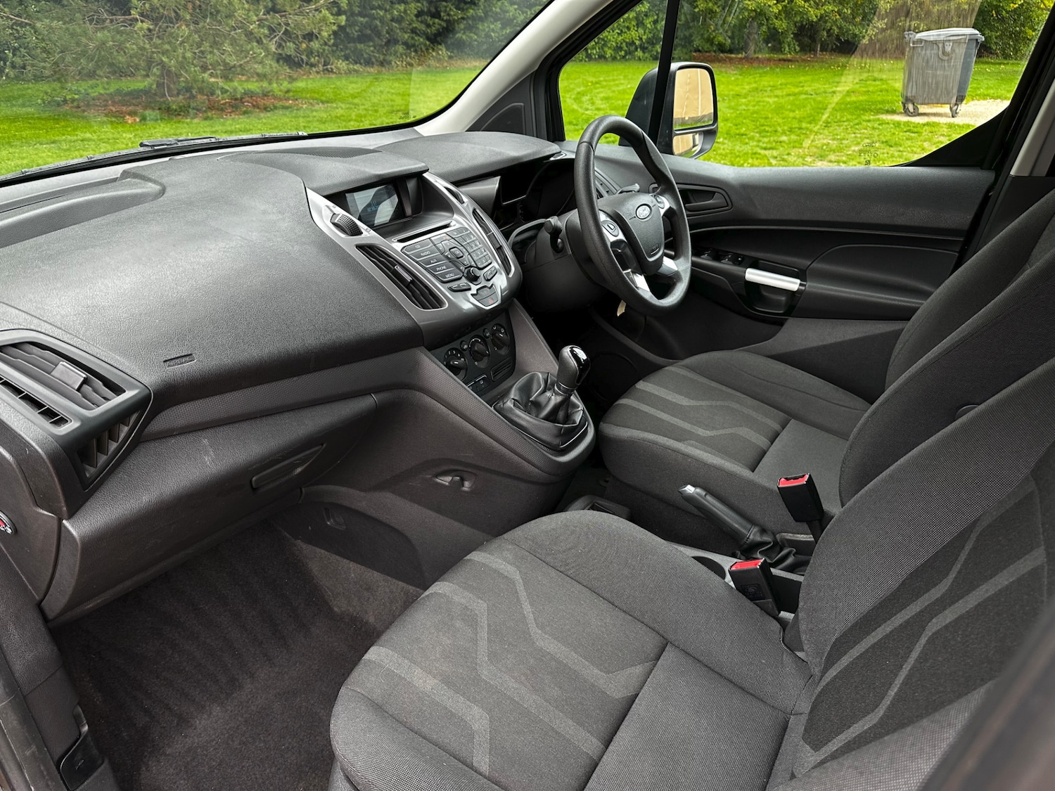 Used Ford Grand Tourneo Connect 2019 for sale - 76180851: Photo 16