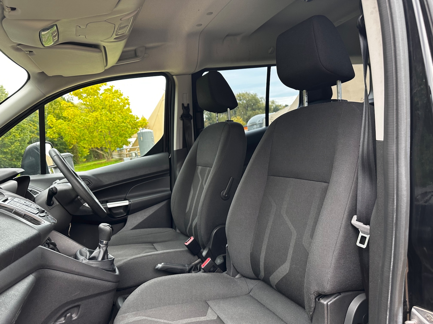 Used Ford Grand Tourneo Connect 2019 for sale - 76180851: Photo 17