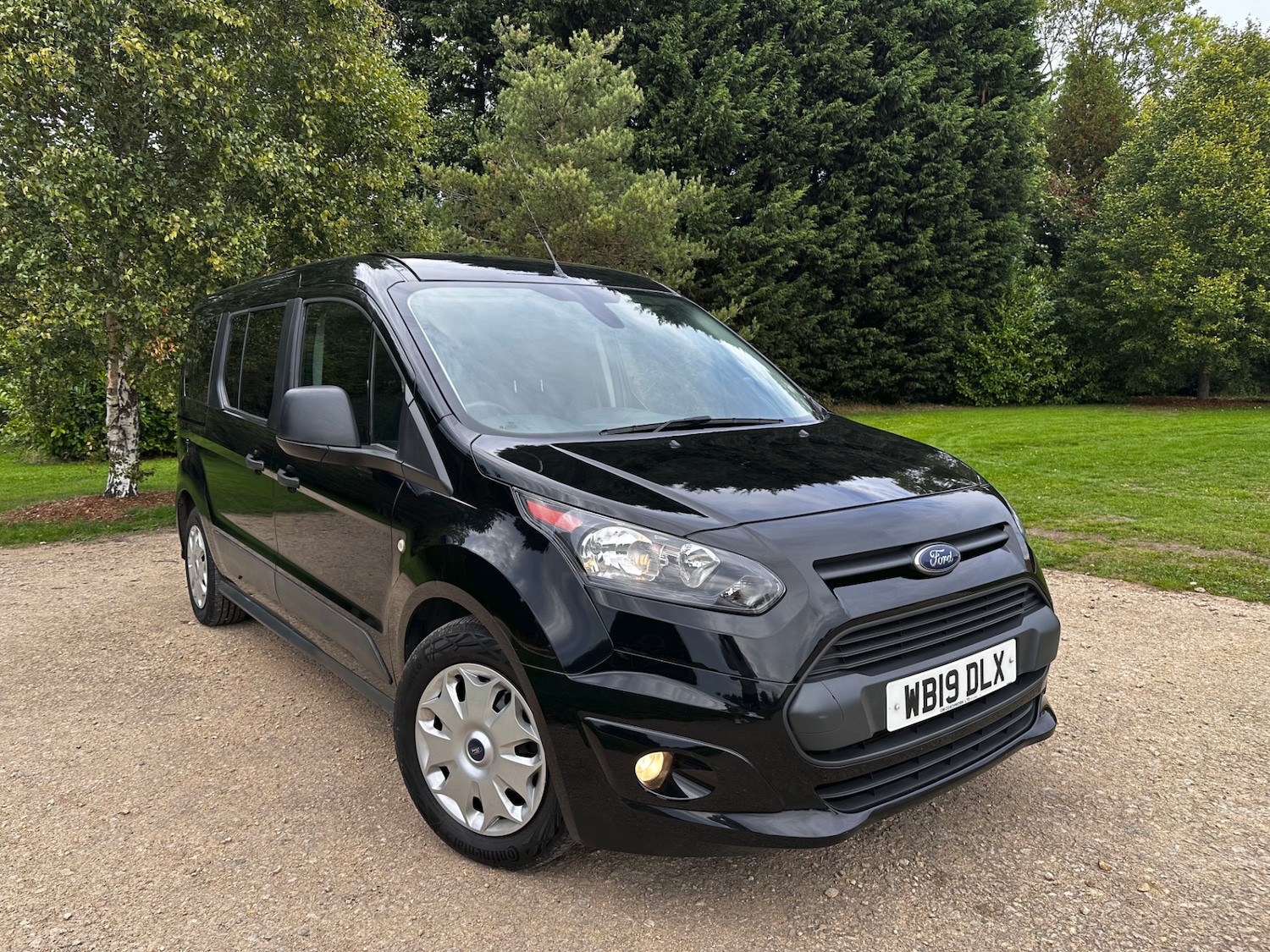 Used Ford Grand Tourneo Connect 2019 for sale - 76180851: Photo 2