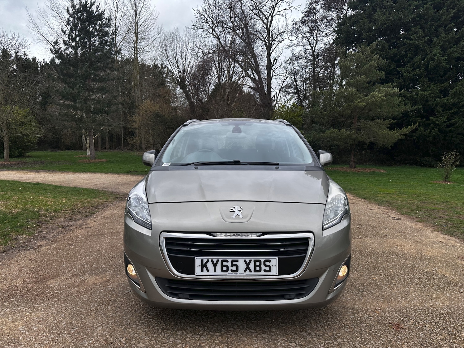 Used Peugeot 5008 2015 for sale - 77729139: Photo 2