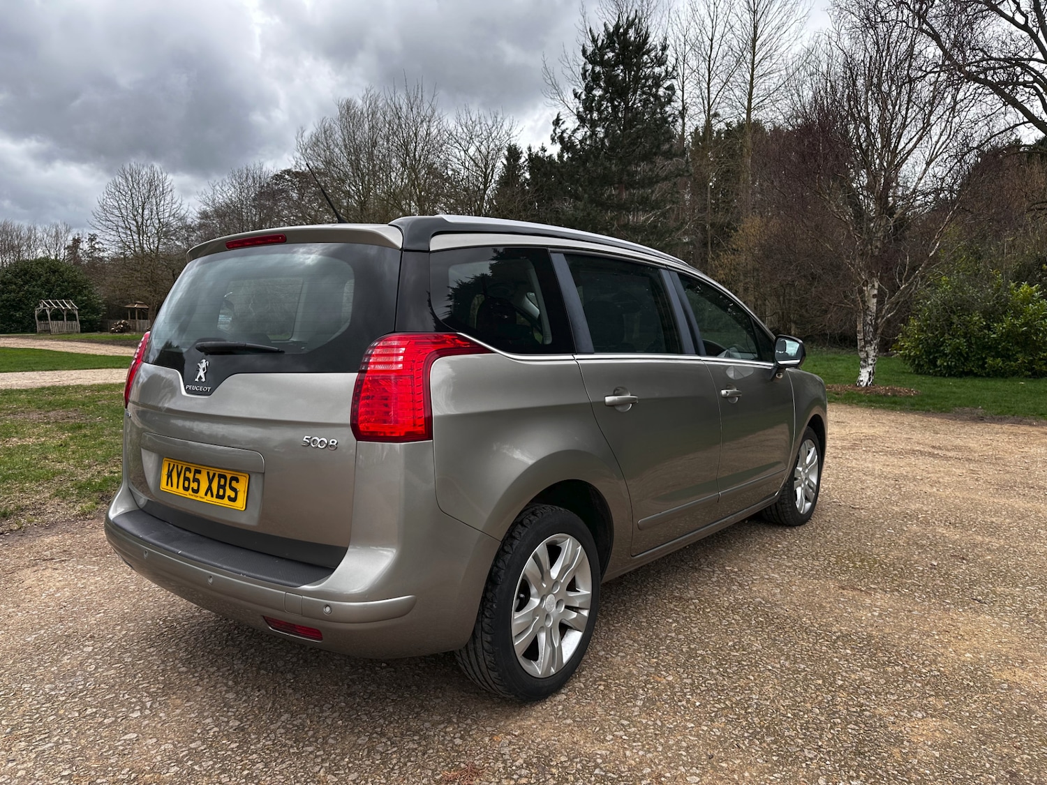 Used Peugeot 5008 2015 for sale - 77729139: Photo 6