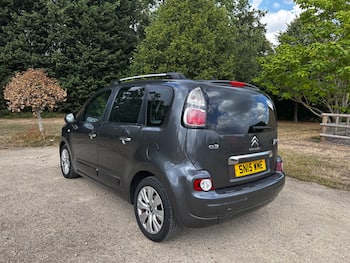 Used Citroen C3 Picasso 2015 for sale - 79774941: Photo