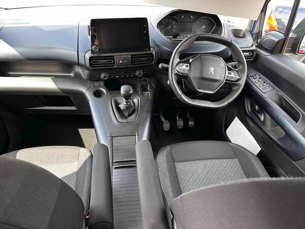 Used Peugeot Rifter 2022 for sale - 75545094: Photo 18