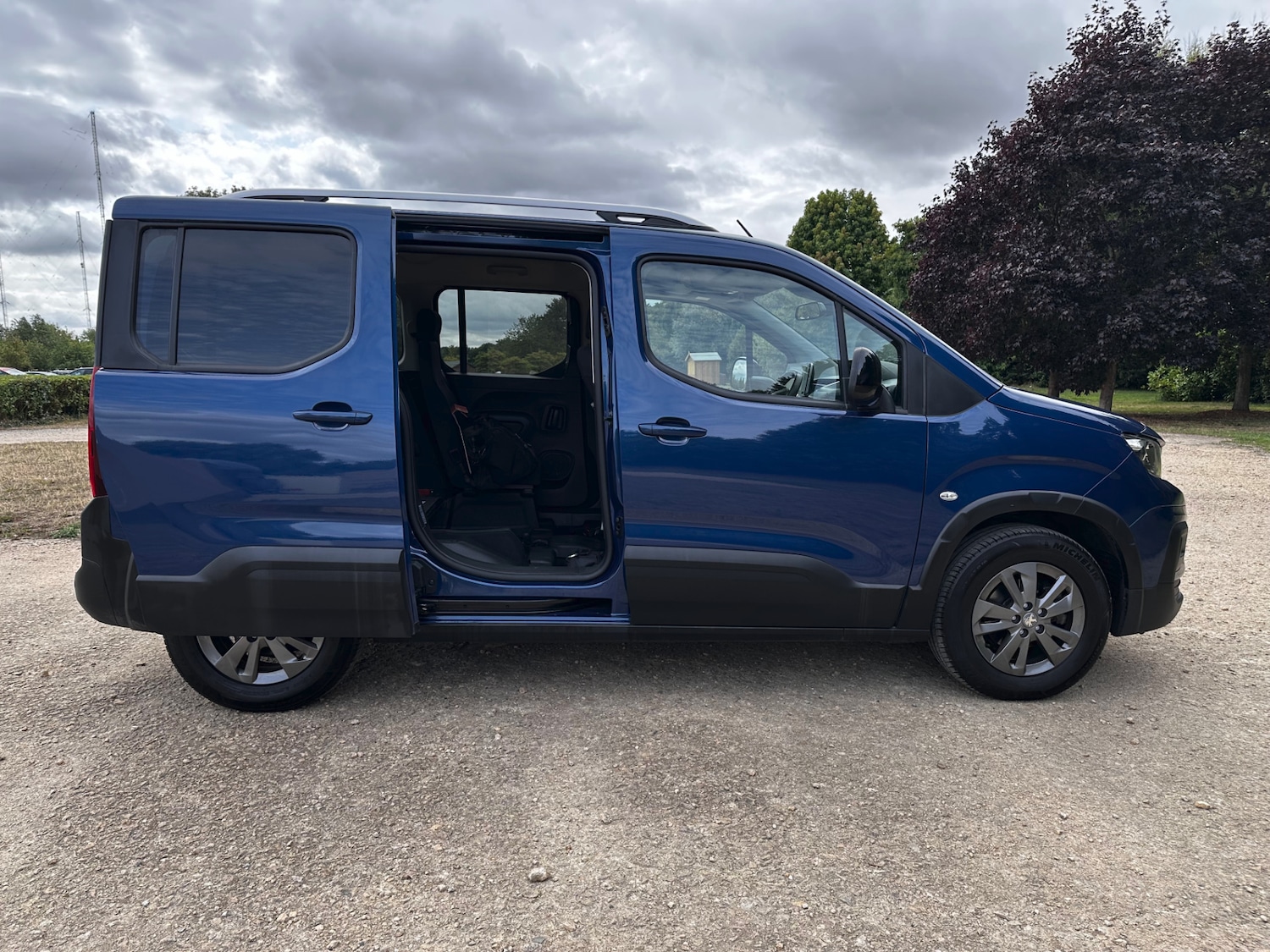 Vehicle 9
