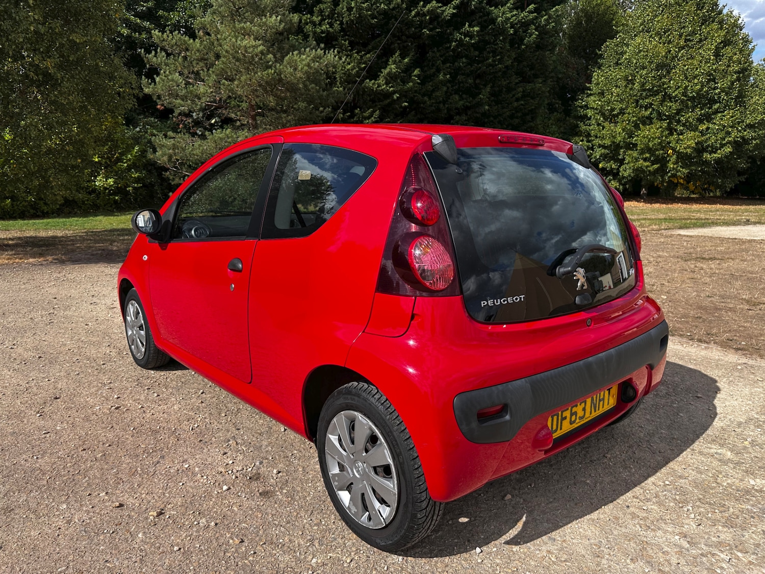 Used Peugeot 107 2014 for sale - 75700364: Photo 4