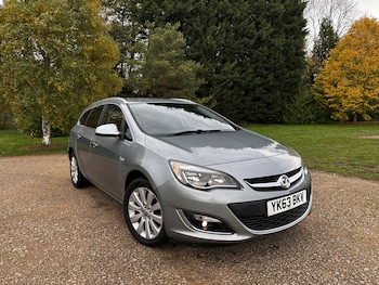Used Vauxhall Astra 2013 for sale - 76598529: Photo