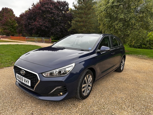 Used Hyundai i30 2019 for sale - 76220493: Photo 3