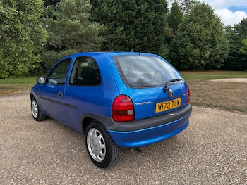 Used Vauxhall Corsa 2000 for sale - 75423551: Photo