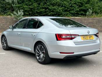 Used Skoda Superb 2017 for sale - 75432075: Photo