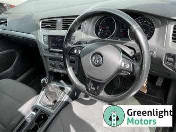 Used Volkswagen Golf 2015 for sale - 75334350: Photo