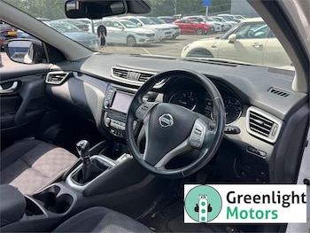 Used Nissan Qashqai 2016 for sale - 75563571: Photo