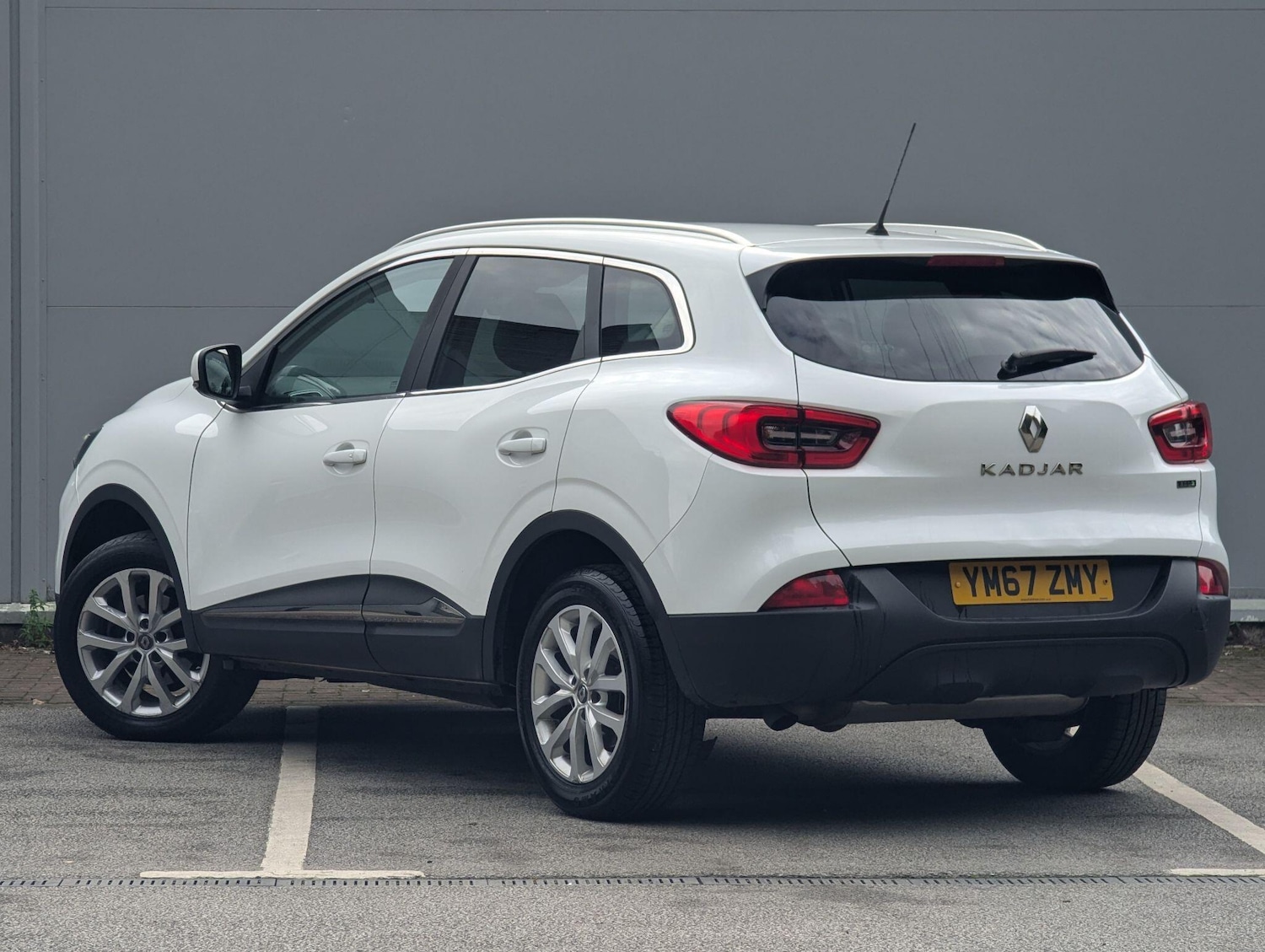 Used Renault Kadjar 2017 for sale - 76151506: Photo 2
