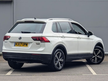 Used Volkswagen Tiguan 2017 for sale - 75458811: Photo