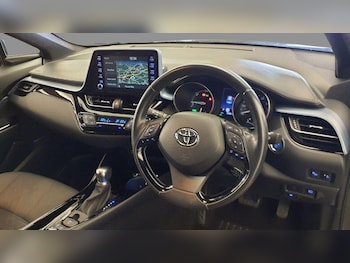 Used Toyota C-HR 2020 for sale - 76166797: Photo 3