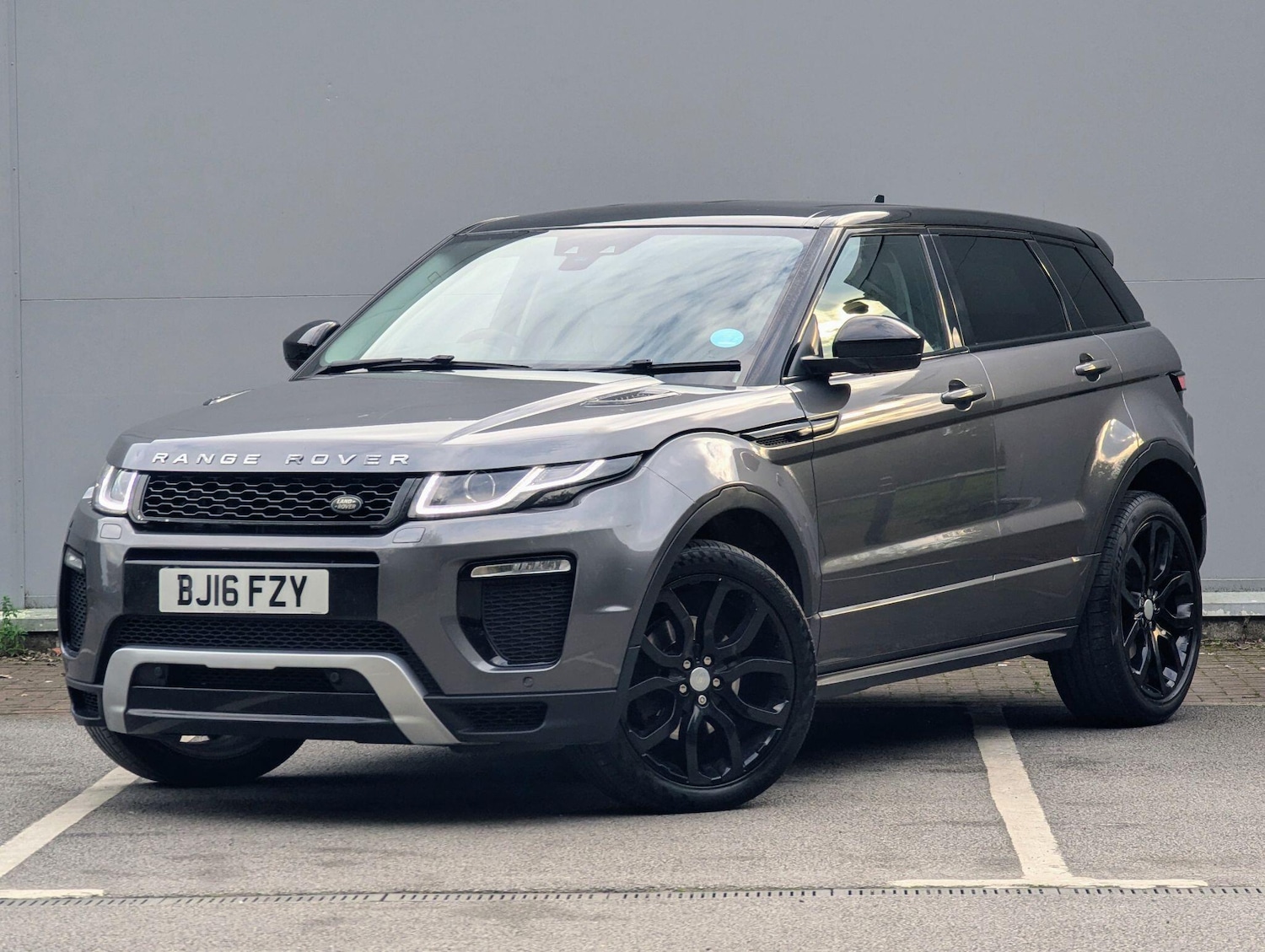 Used Land Rover Range Rover Evoque 2016 for sale - 76151176: Photo 4