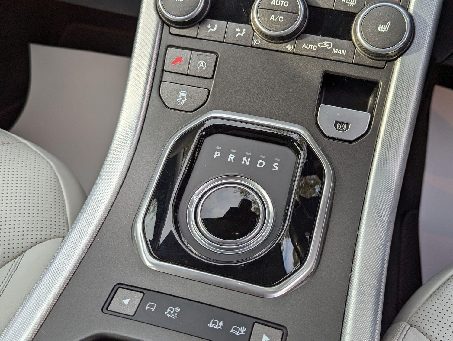 Used Land Rover Range Rover Evoque 2016 for sale - 76151176: Photo 8
