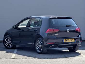 Used Volkswagen Golf 2019 for sale - 74310864: Photo