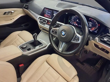 Used BMW 3 Series 2019 for sale - 75940447: Photo