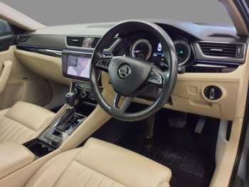 Used Skoda Superb 2017 for sale - 75199264: Photo