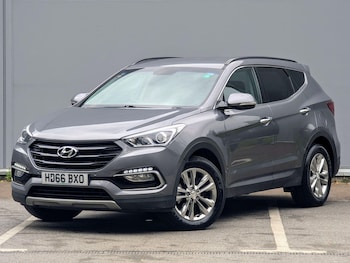 Used Hyundai Santa Fe 2016 for sale - 75635101: Photo